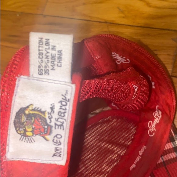 Hat - Picture 4 of 4